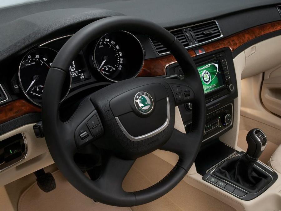  Skoda Superb 2008 года  (фото 127 из 131)